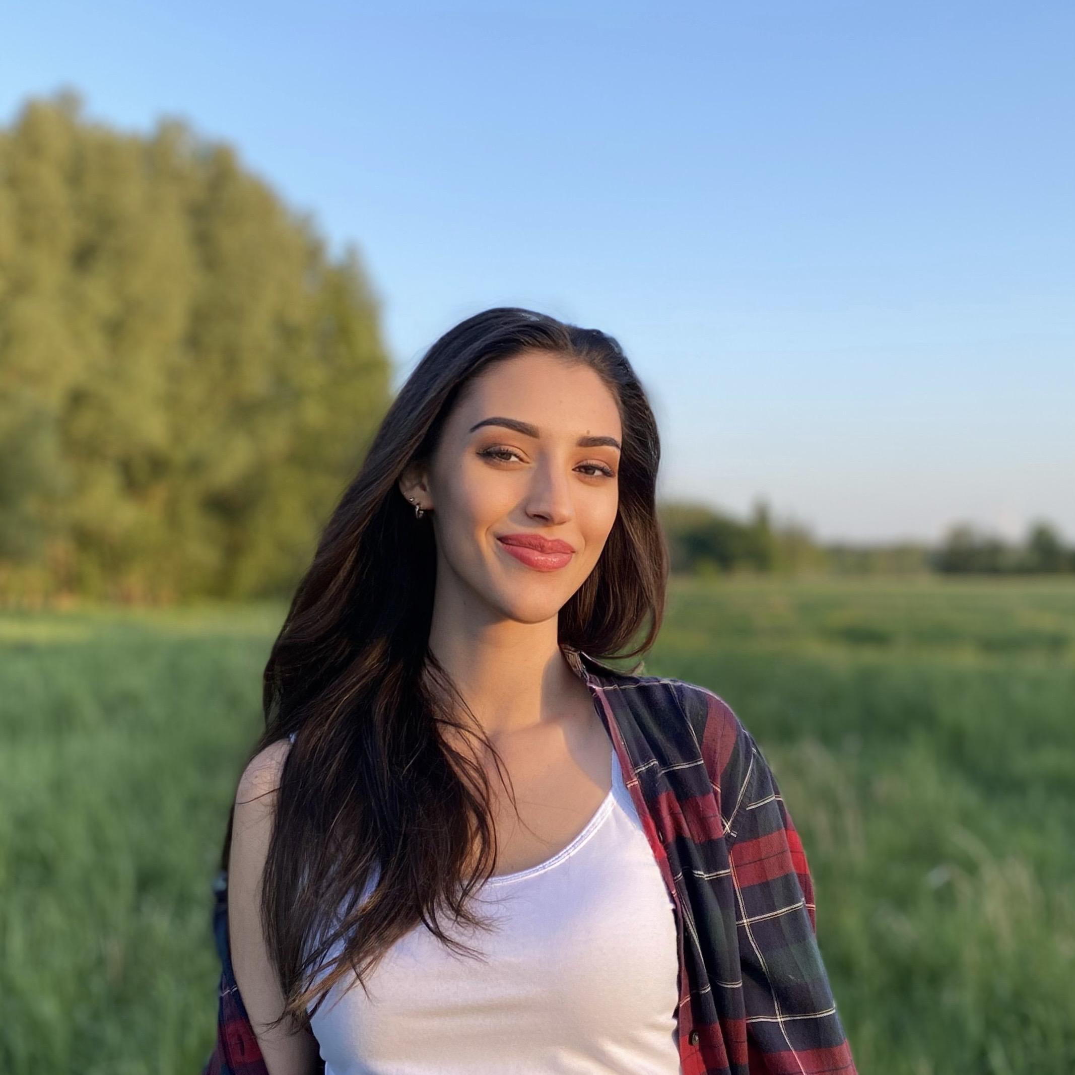 Lorena - Human Design Health Expertin